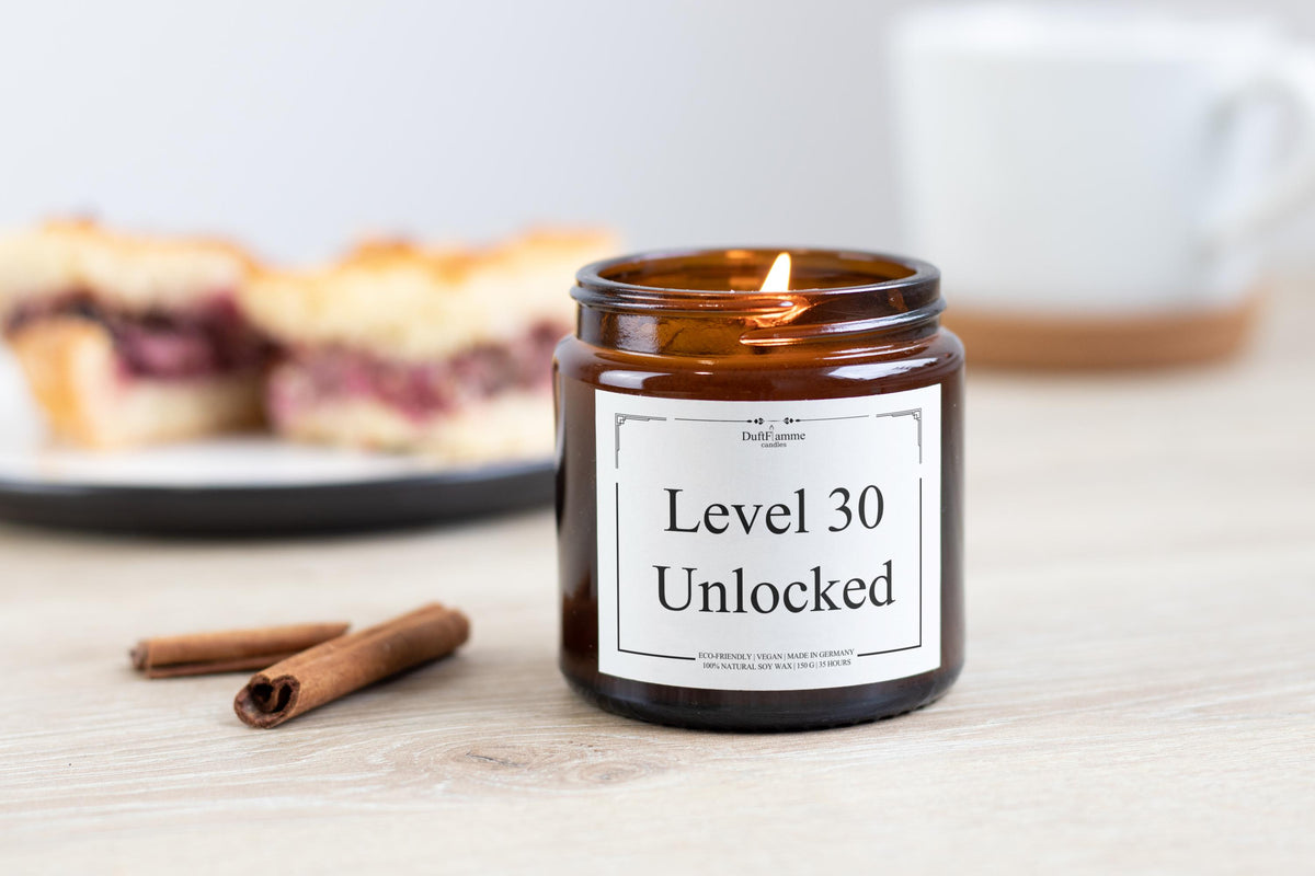 30. Geburtstag Geschenk Kerze lustig | Level 30 Unlocked | Geschenk für Sie & Ihn | Geburtstag Geschenkidee