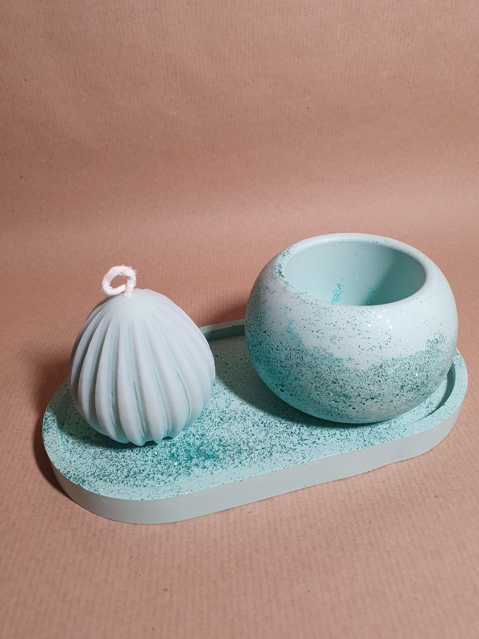 Oval plaster plate set with candle holder-DianaCandleShop
